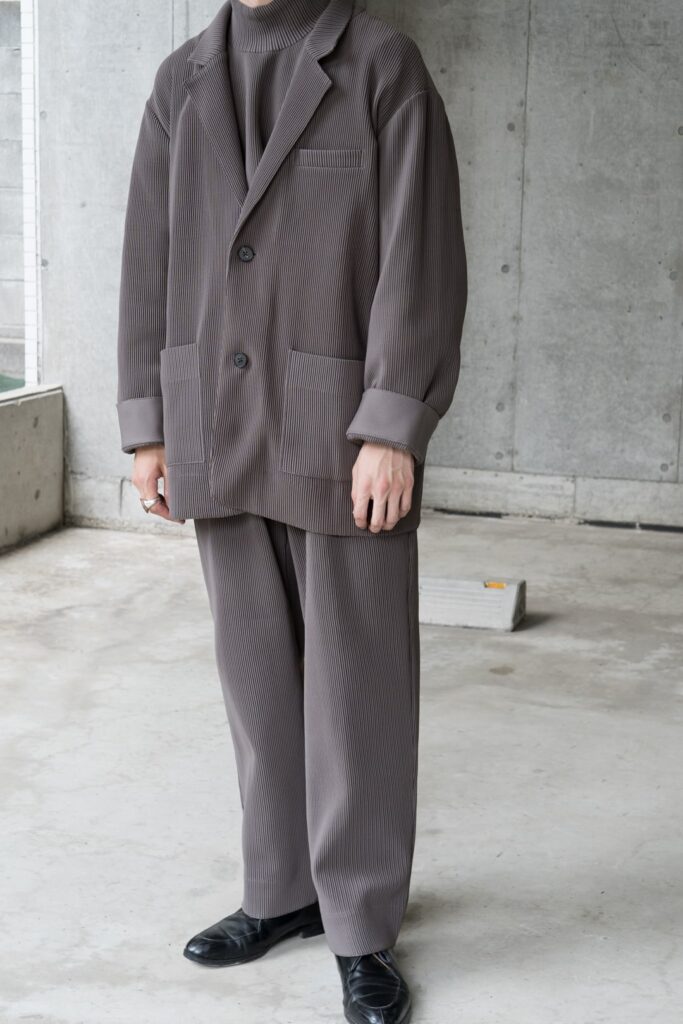 stein】21aw GRADATION PLEATS JACKET | hartwellspremium.com